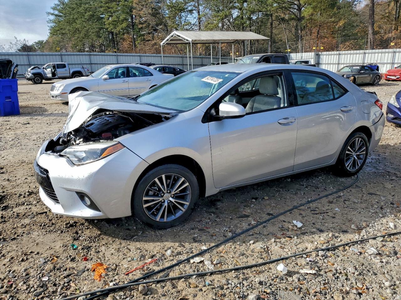2016 TOYOTA COROLLA