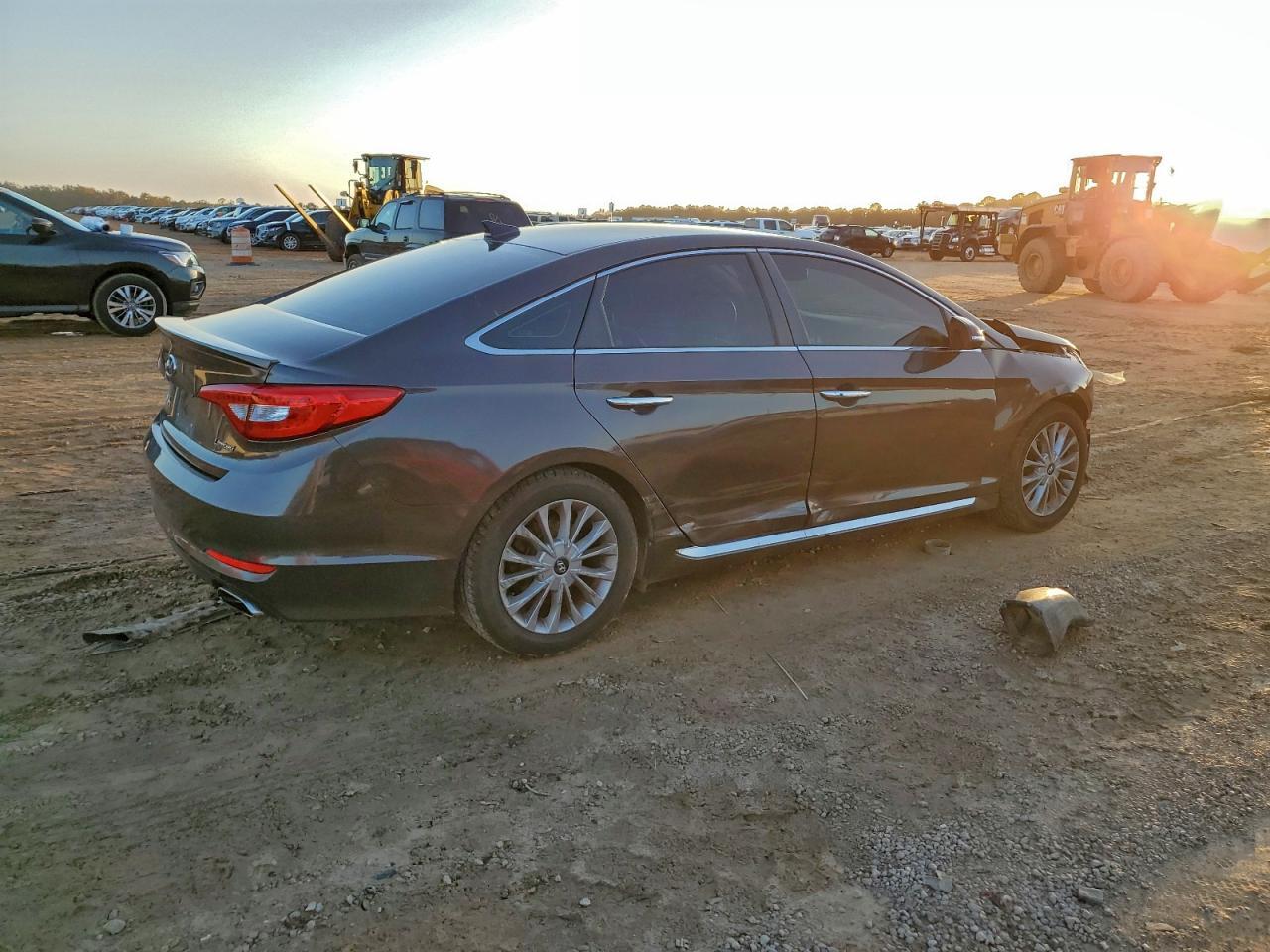 2015 HYUNDAI SONATA
