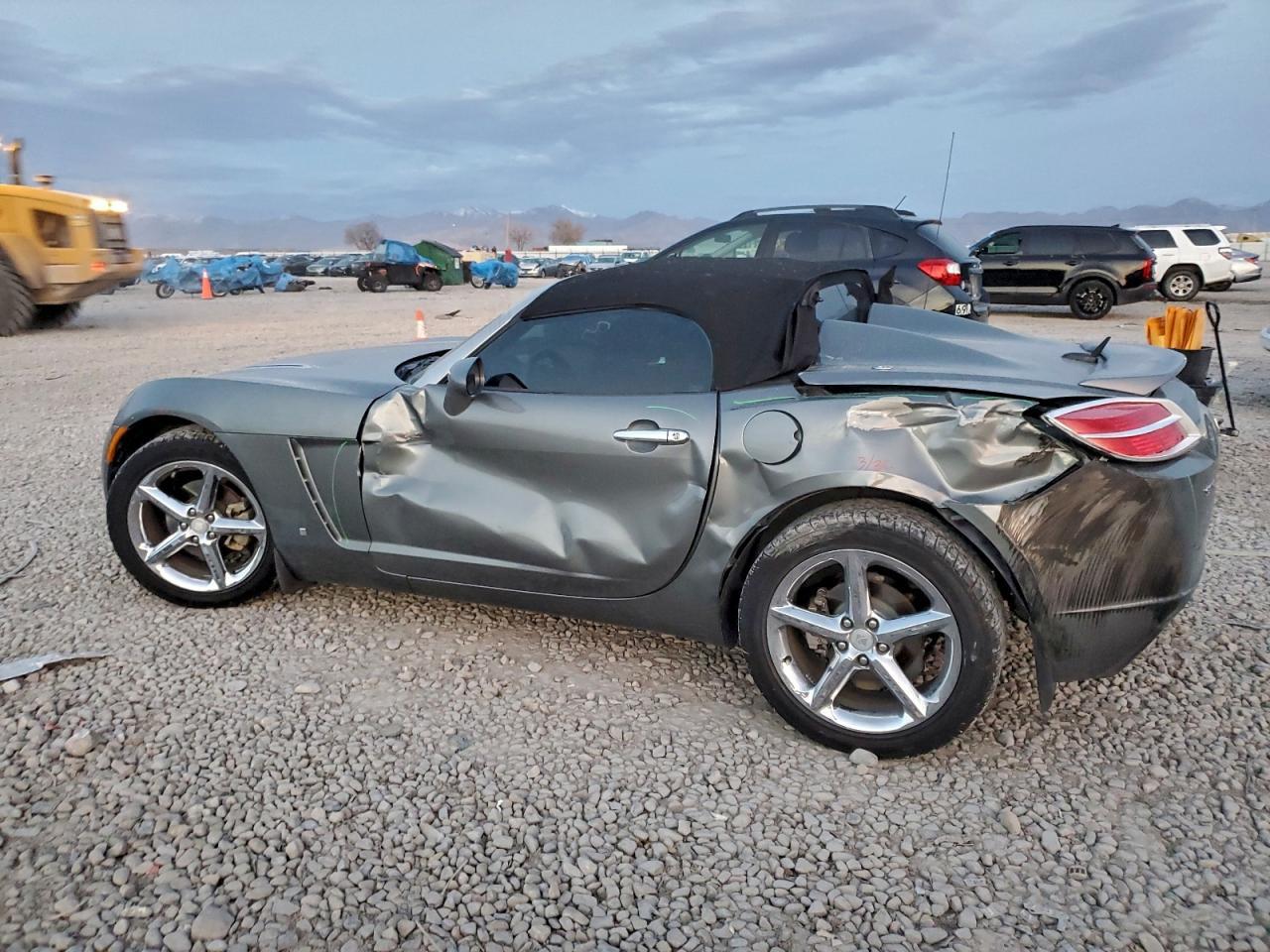 2007 SATURN Sky