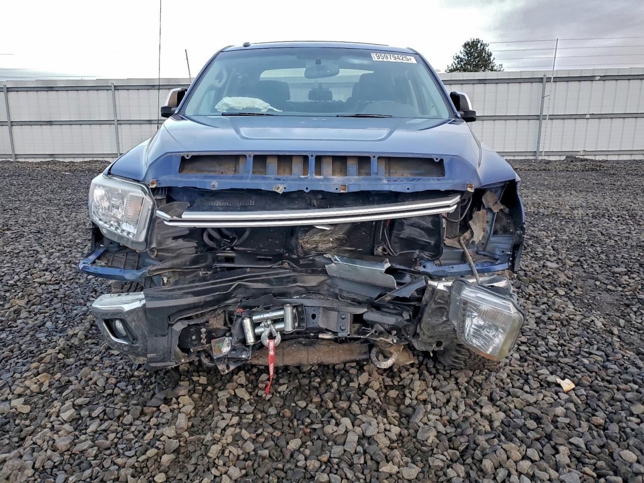 2015 TOYOTA TUNDRA