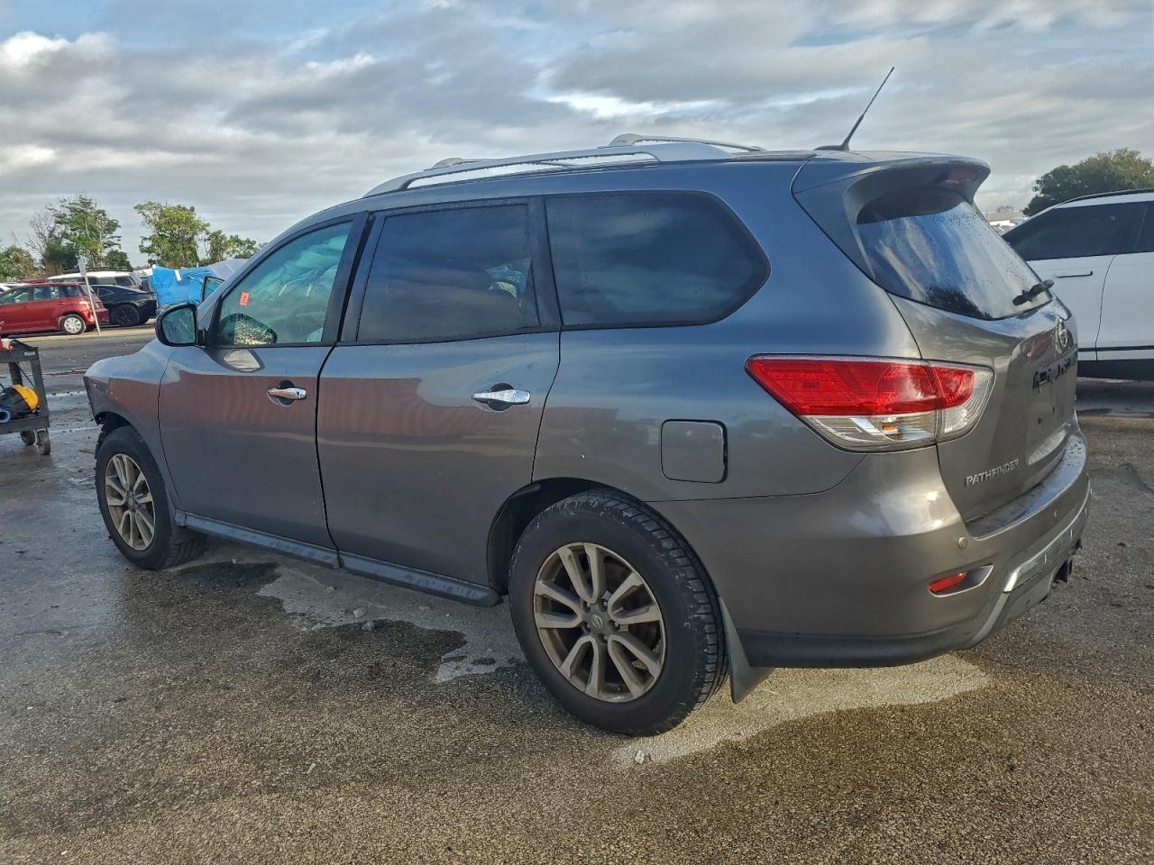 2015 NISSAN PATHFINDER