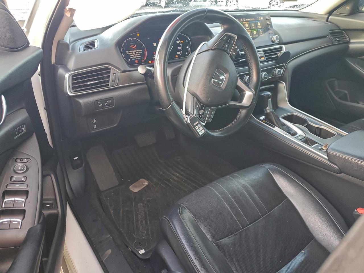 2018 HONDA ACCORD