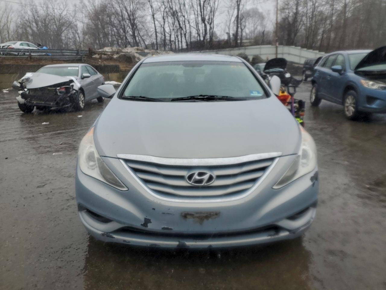 2011 HYUNDAI SONATA