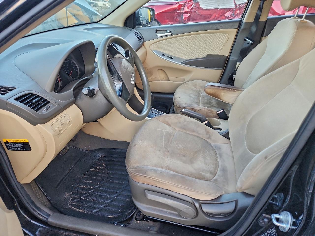2013 HYUNDAI ACCENT