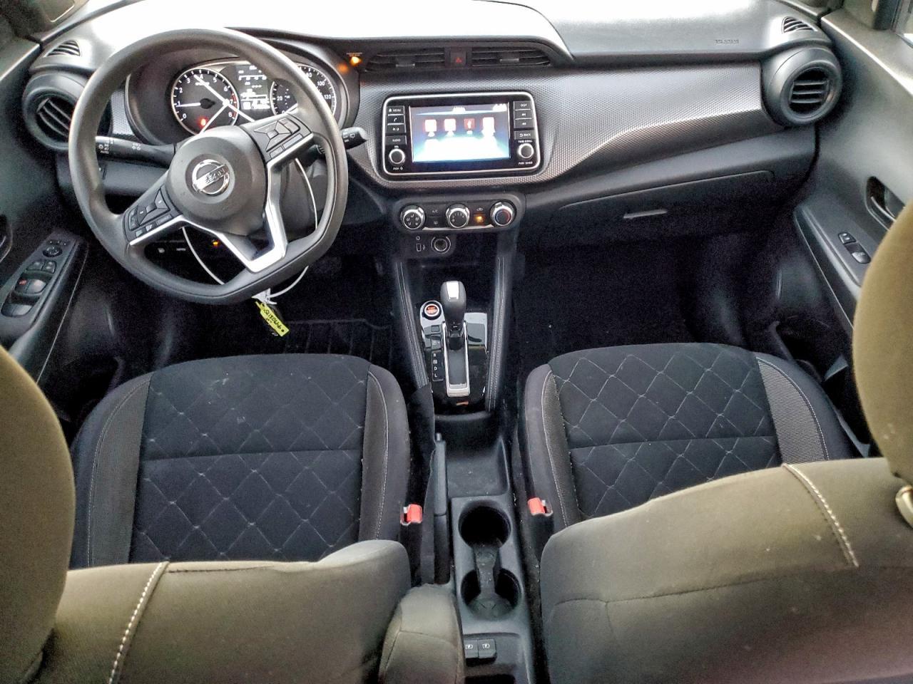 2019 NISSAN KICKS