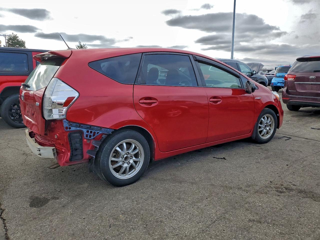 2014 TOYOTA PRIUS V