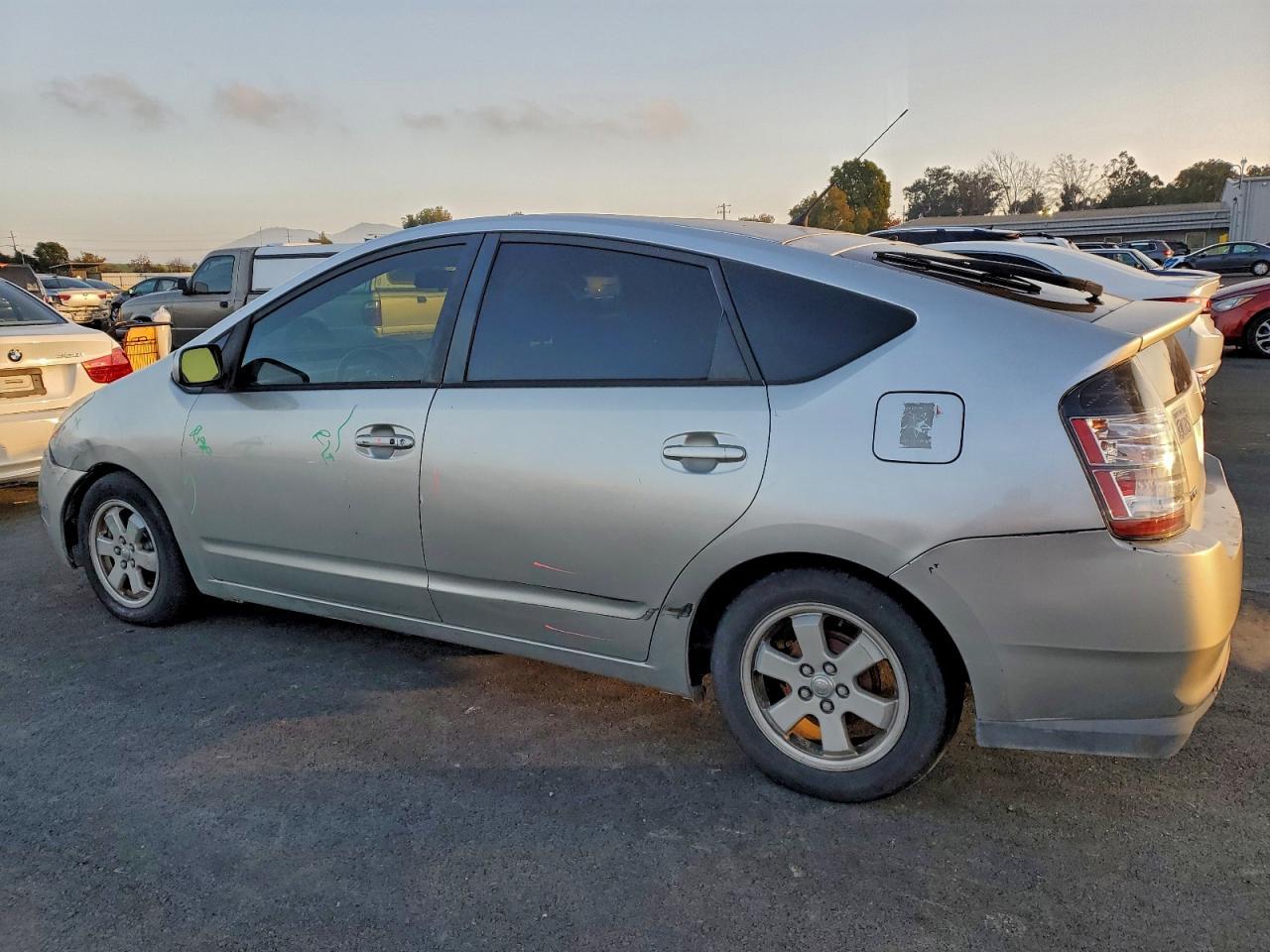 2005 TOYOTA PRIUS