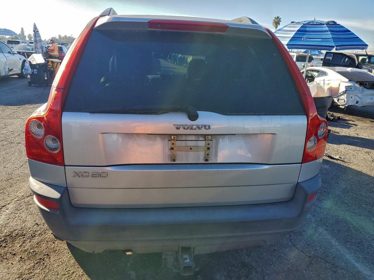 2005 VOLVO XC90