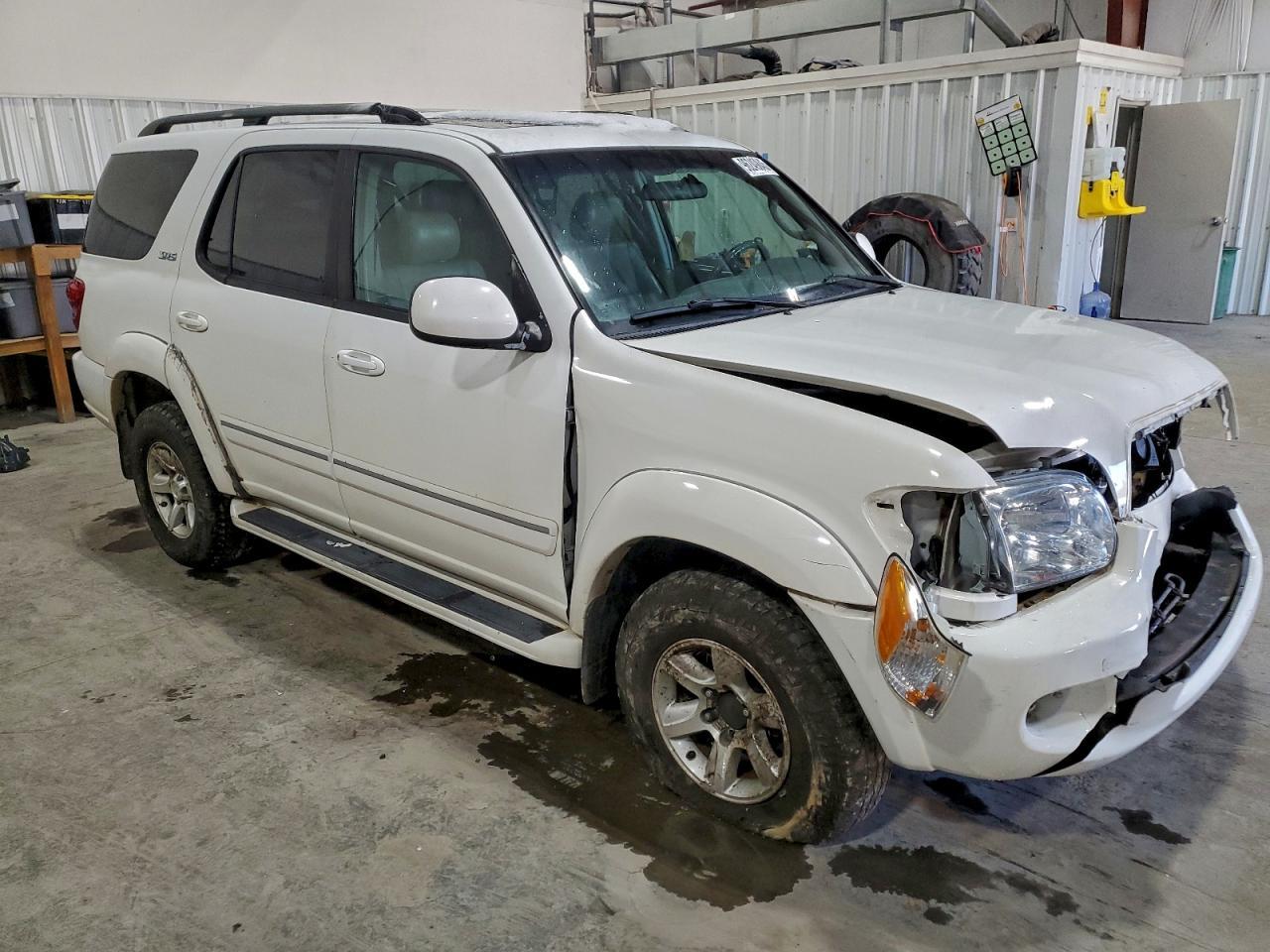 2006 TOYOTA Sequoia