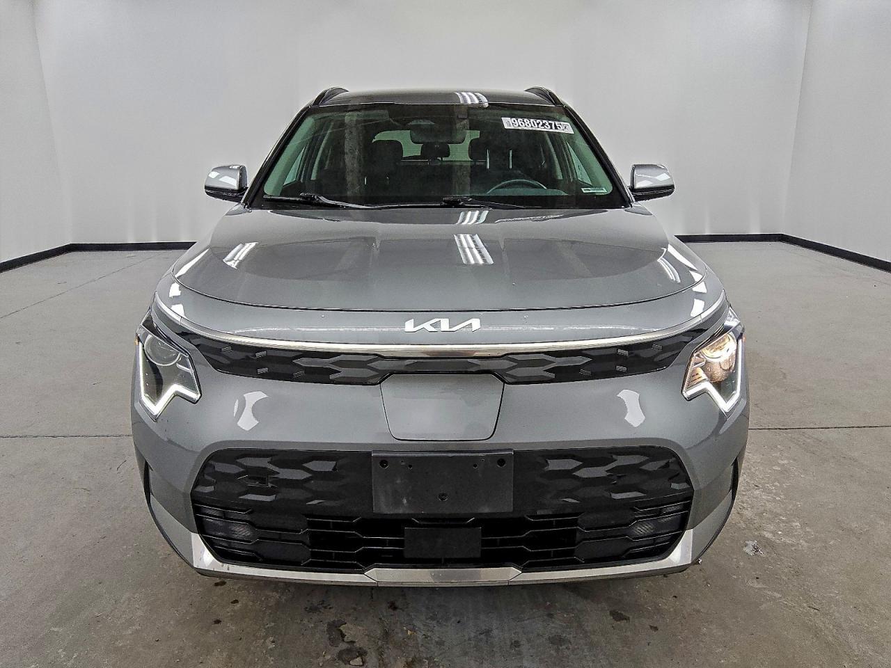 2023 KIA Niro