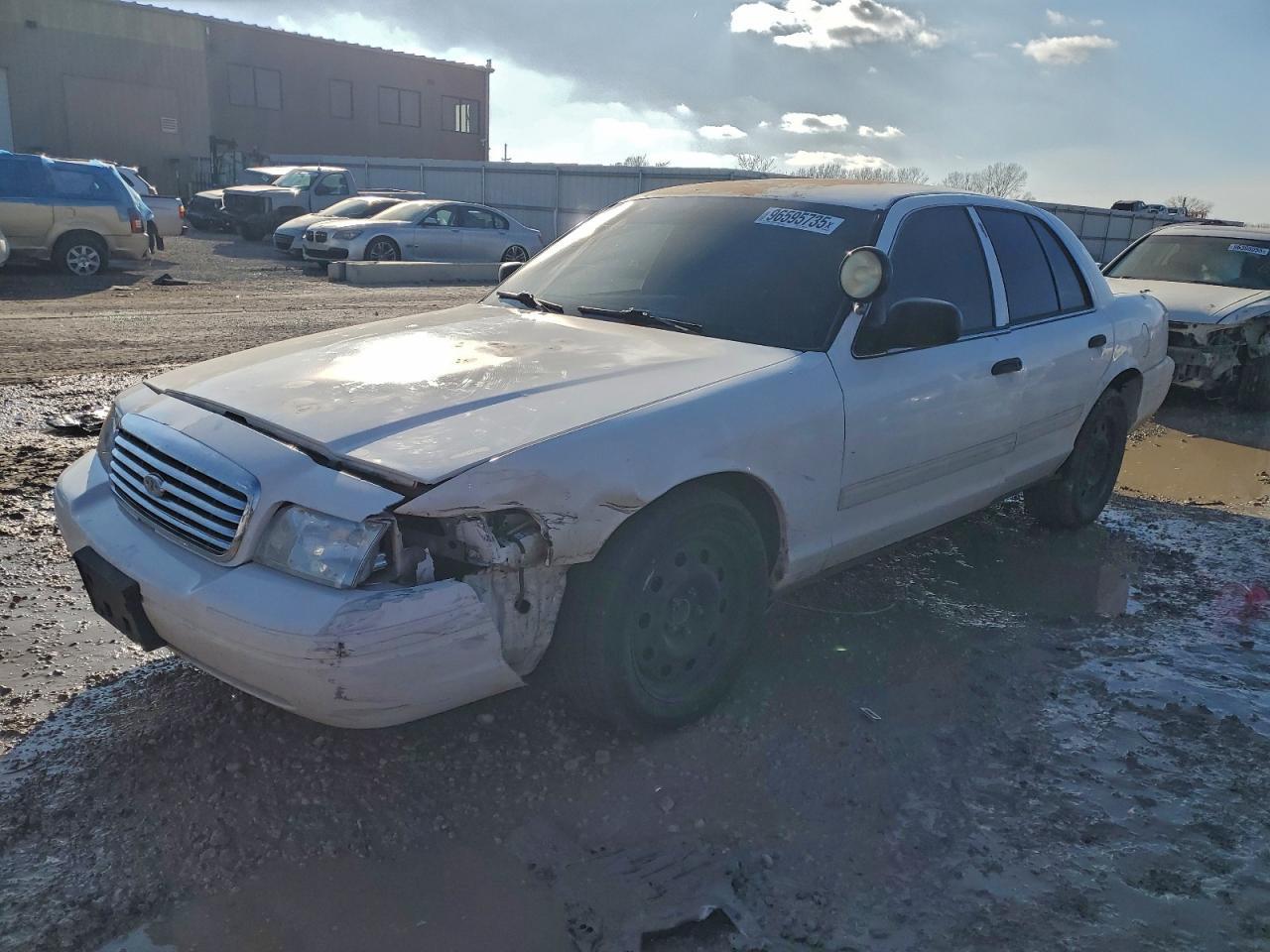 2010 FORD Crown Victoria