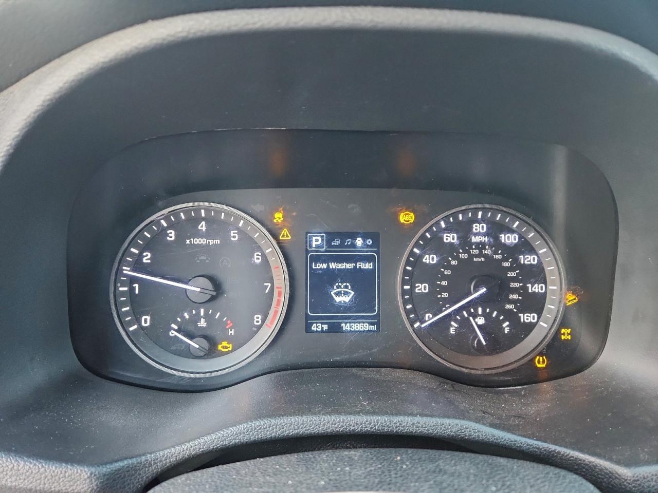 2016 HYUNDAI TUCSON
