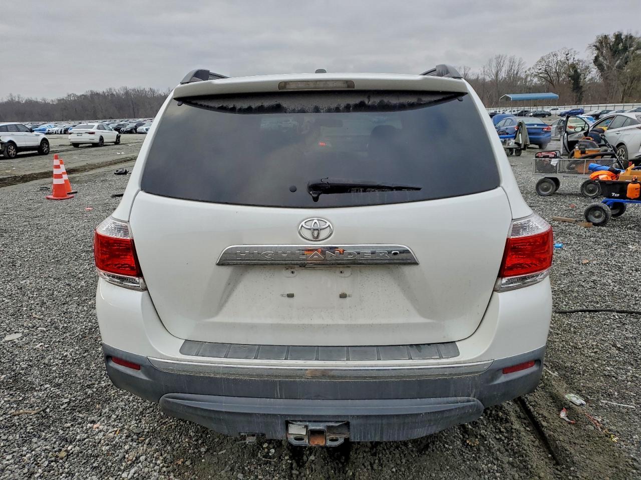 2012 TOYOTA HIGHLANDER