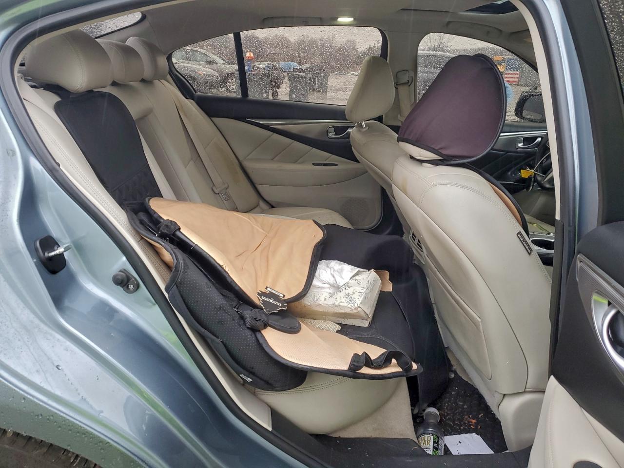 2017 INFINITI Q50