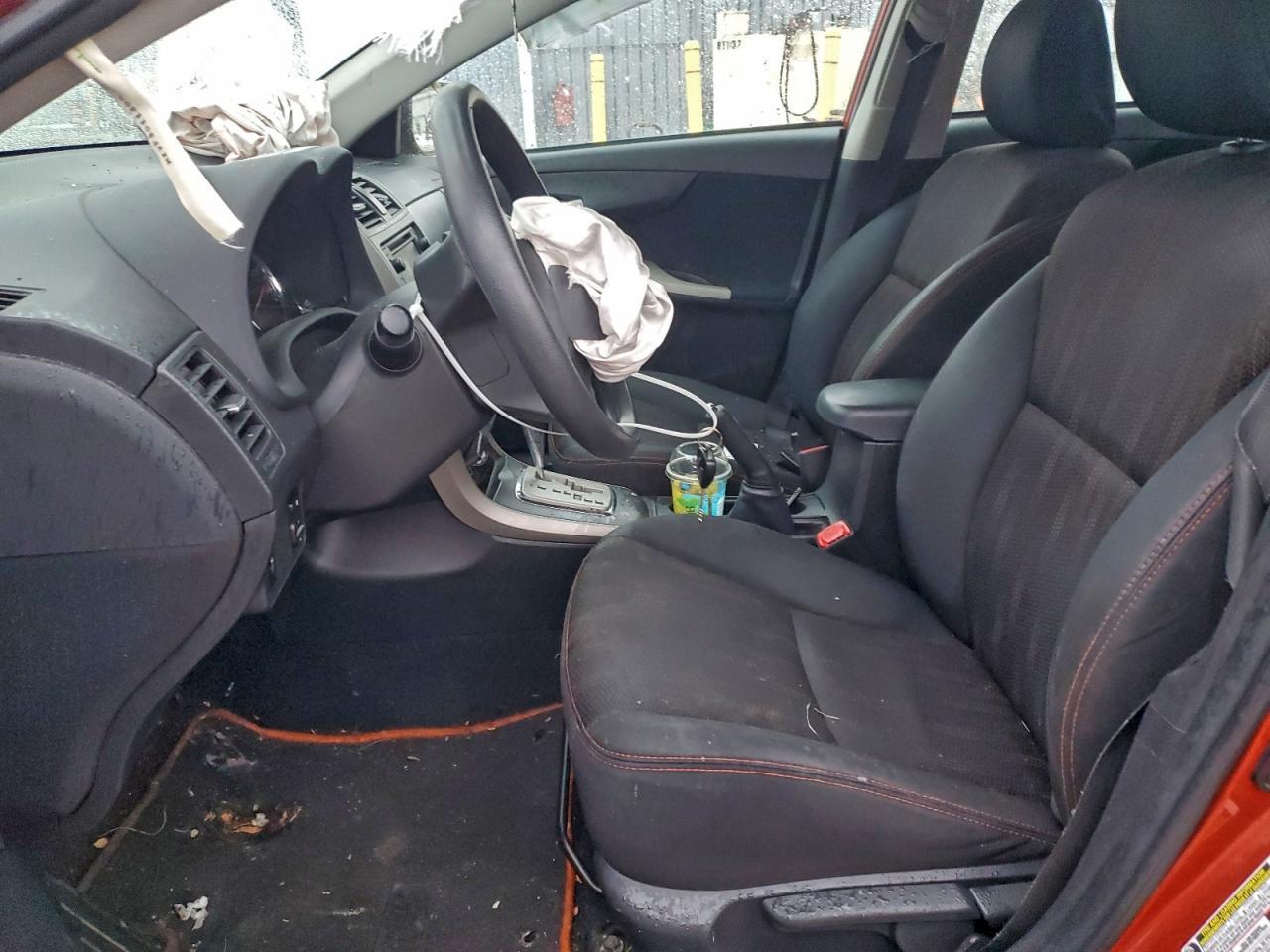 2013 TOYOTA COROLLA