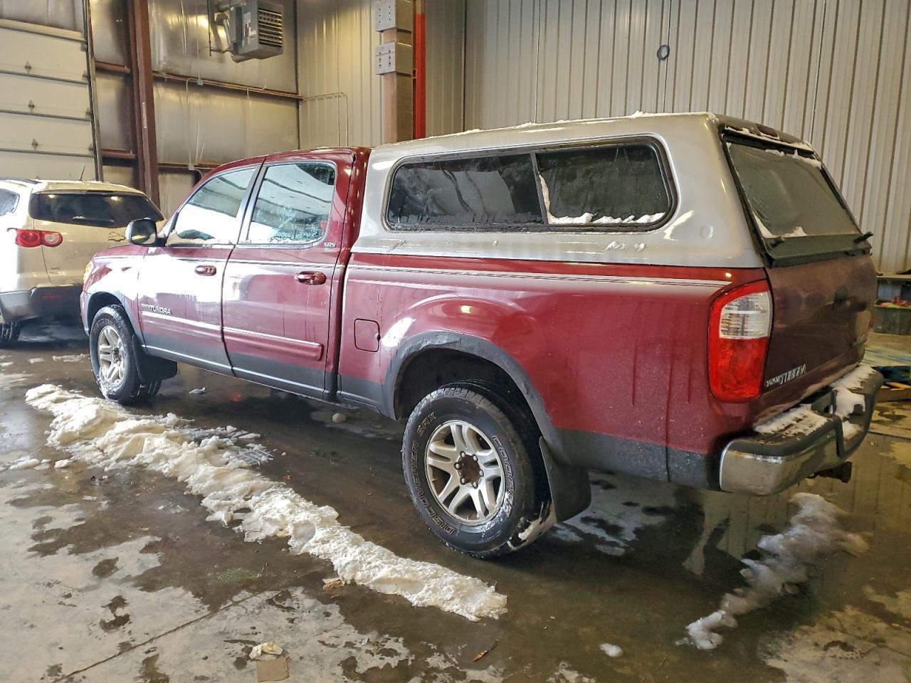 2004 TOYOTA TUNDRA