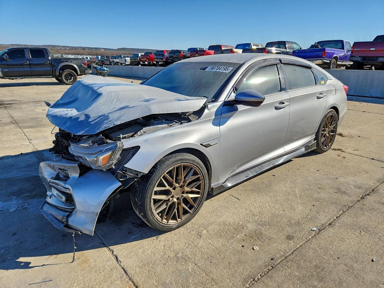 2019 HONDA ACCORD