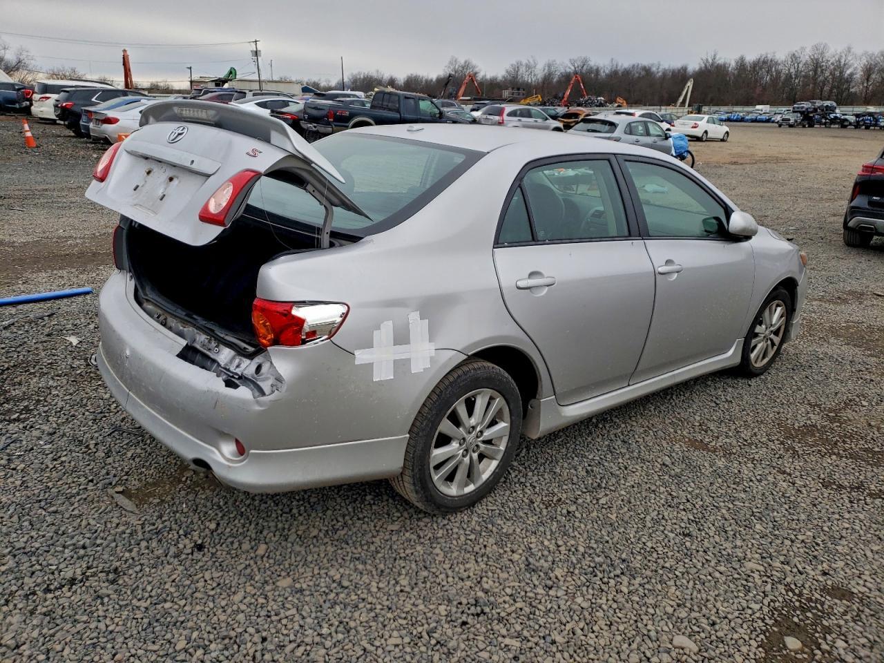 2010 TOYOTA COROLLA