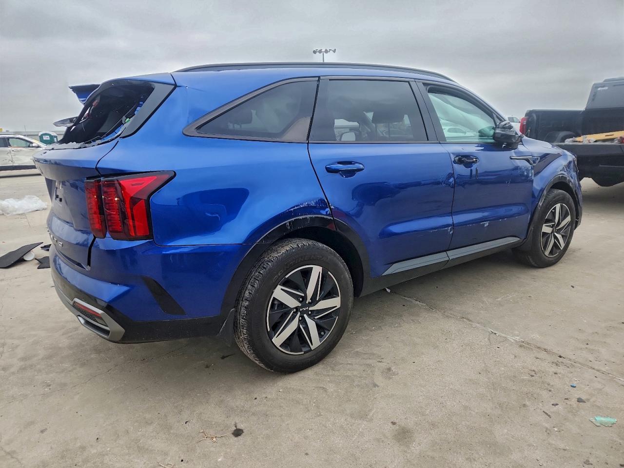 2022 KIA SORENTO