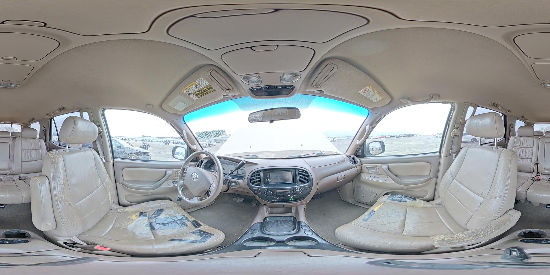 2003 TOYOTA Sequoia