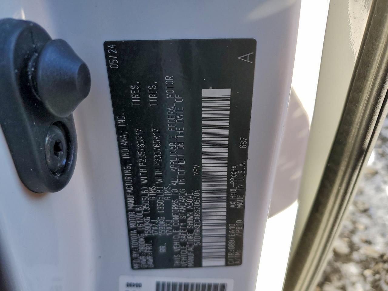 2024 TOYOTA SIENNA