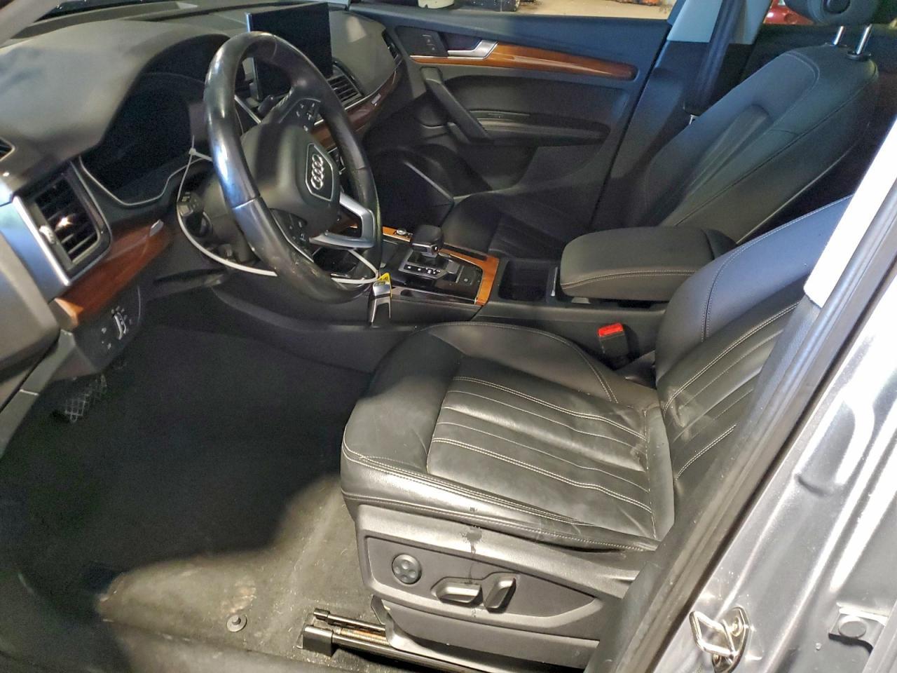 2022 AUDI Q5
