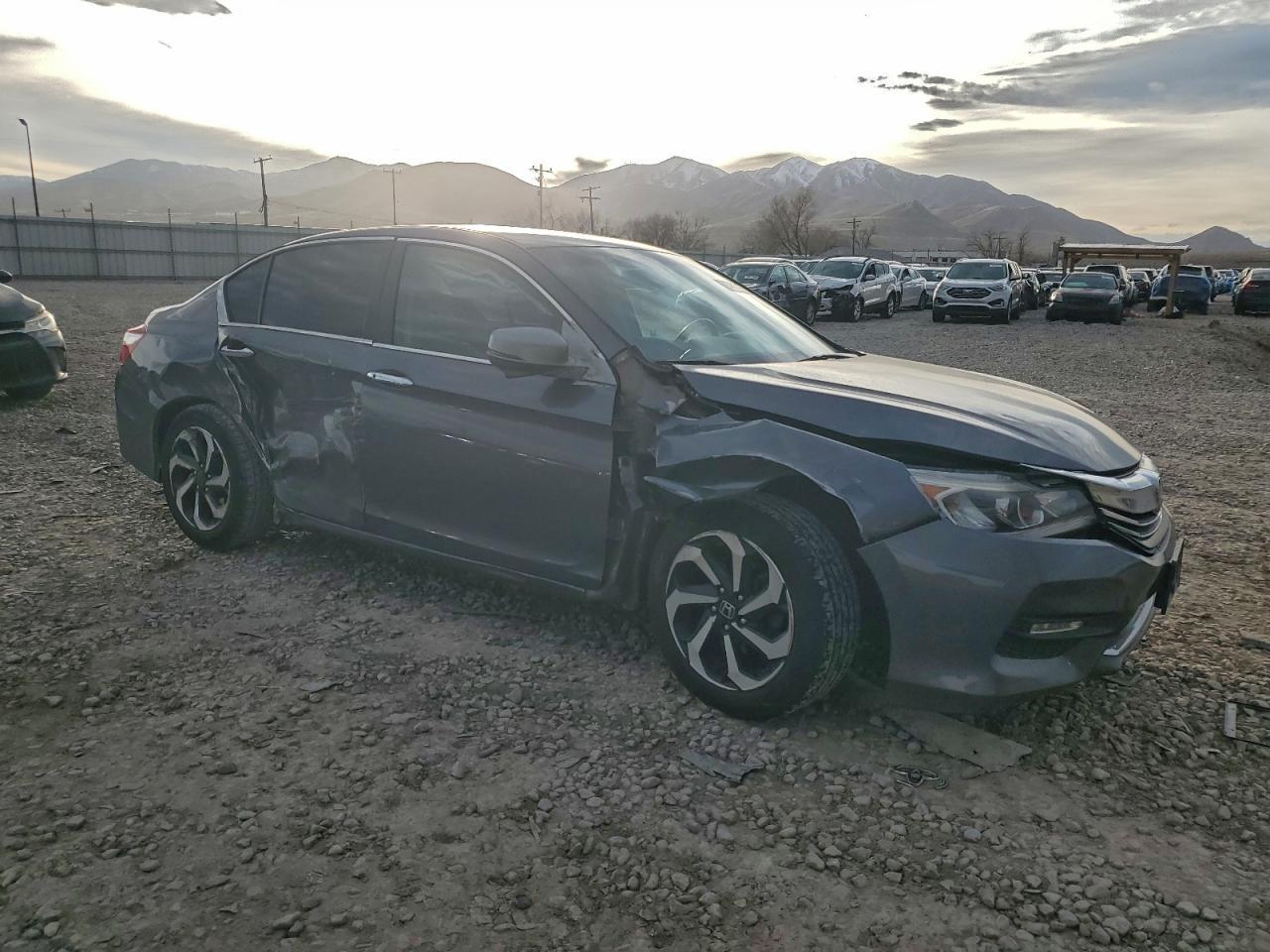 2016 HONDA ACCORD