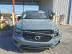 2020 VOLVO XC40