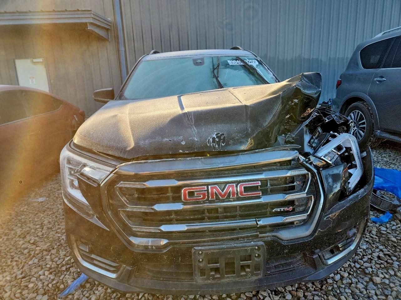 2023 GMC Terrain