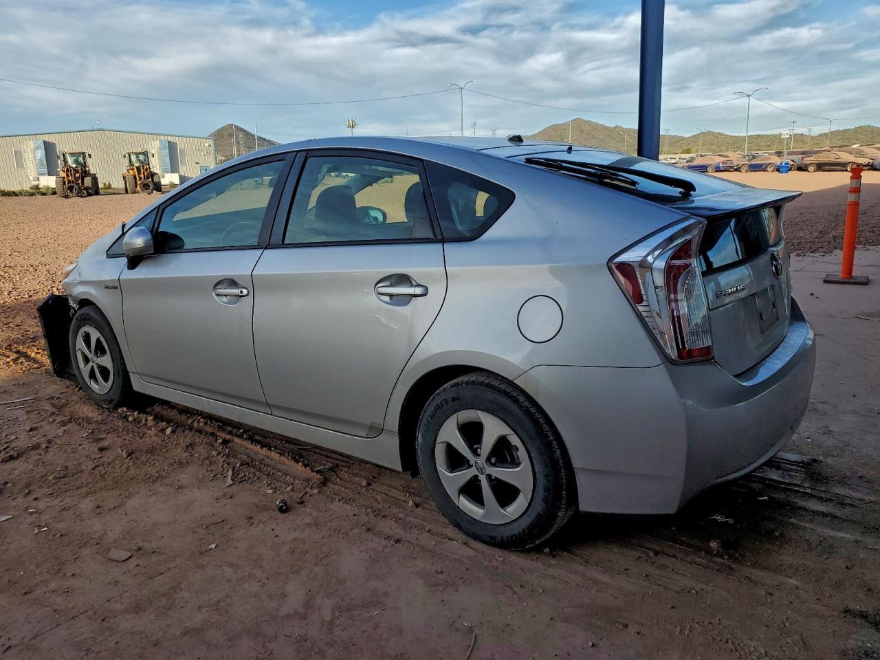 2015 TOYOTA PRIUS