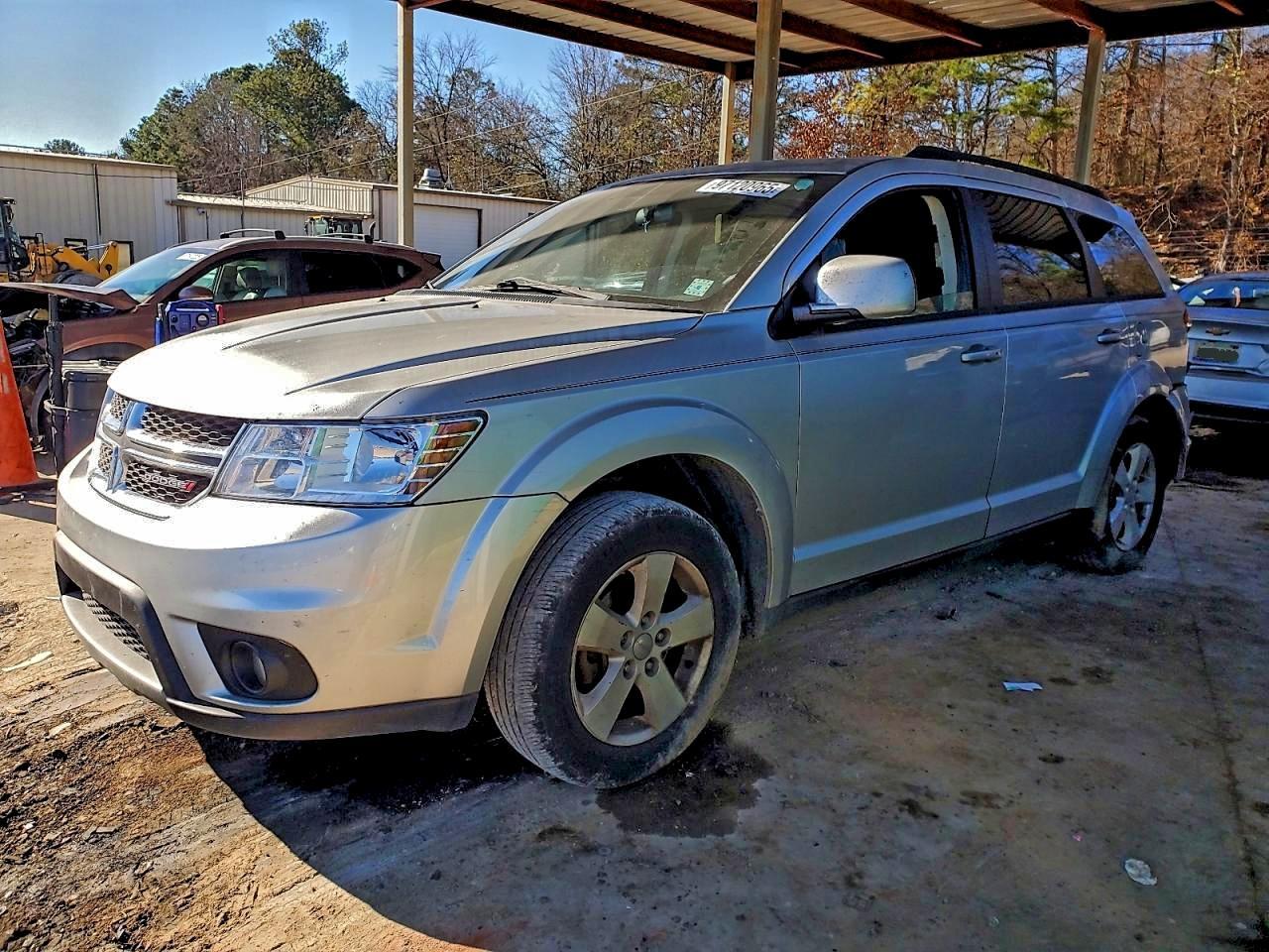 2011 DODGE JOURNEY