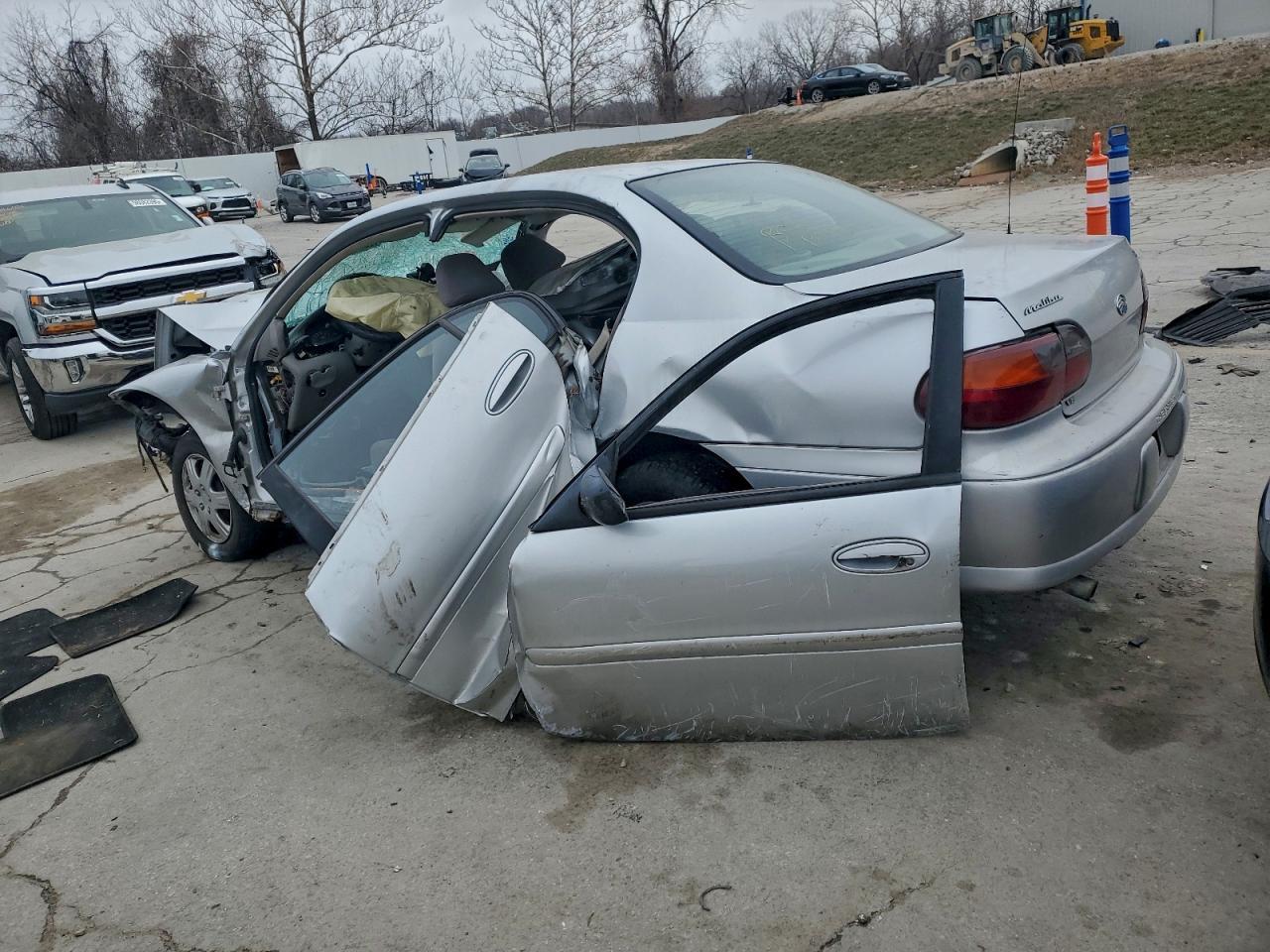 2002 CHEVROLET MALIBU