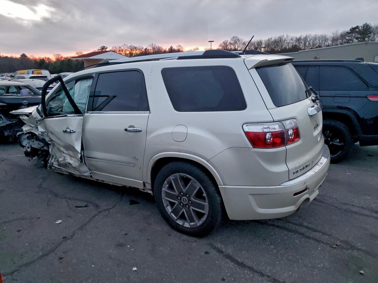 2012 GMC ACADIA