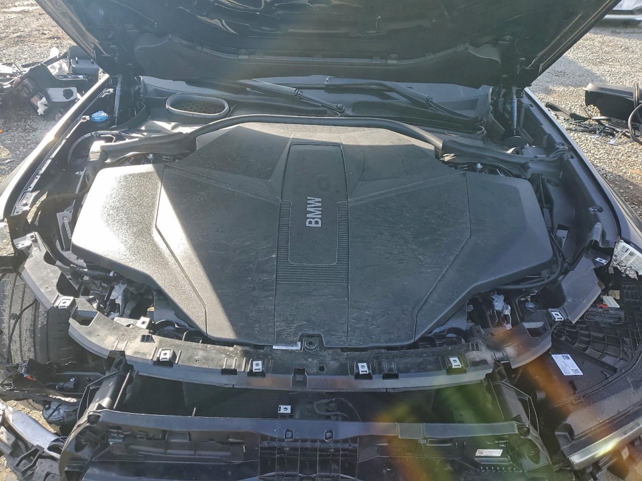 2025 BMW i7