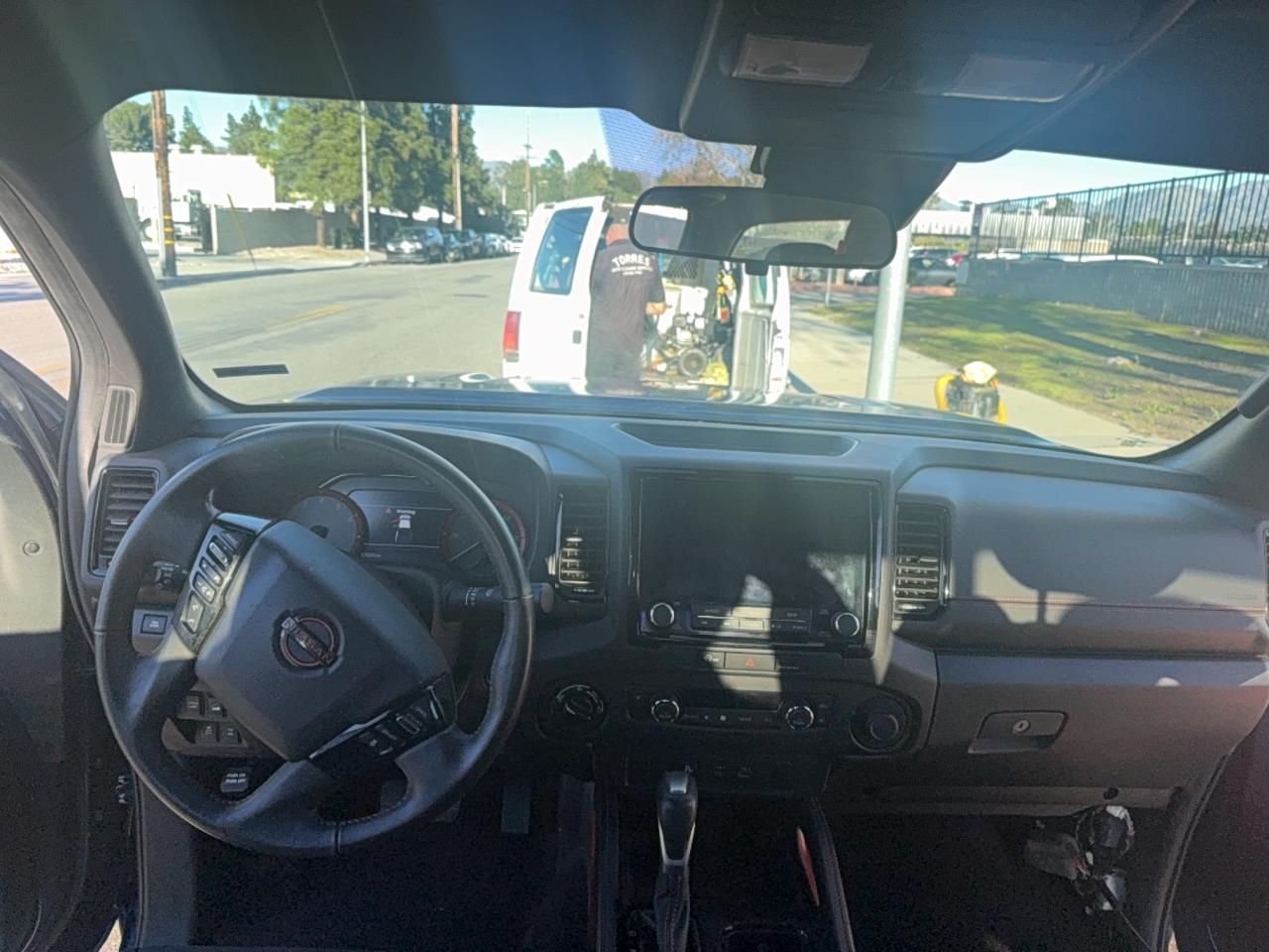 2023 NISSAN Frontier