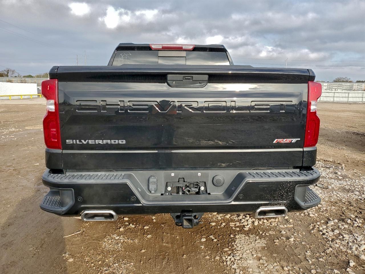 2021 CHEVROLET Silverado