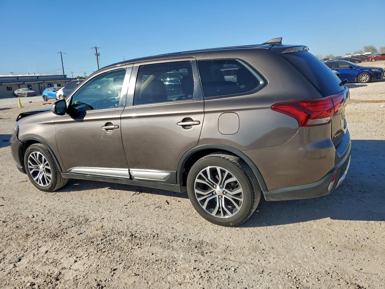 2017 MITSUBISHI outlander