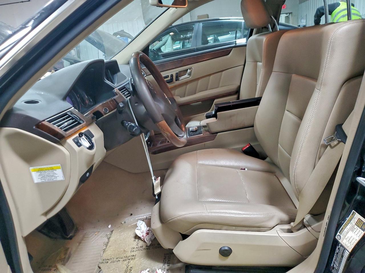 2010 MERCEDES-BENZ E-Class