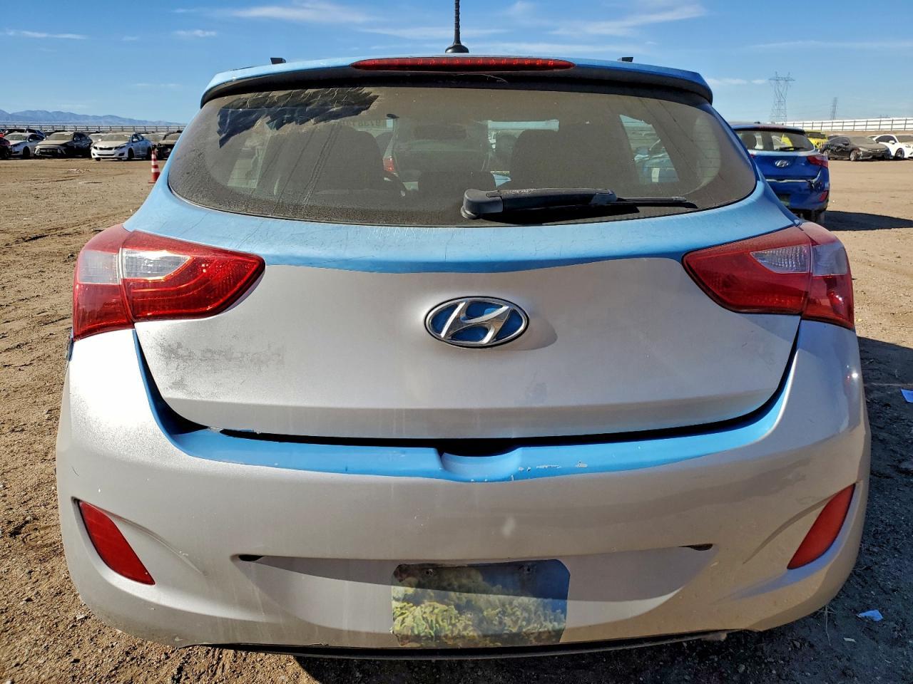2016 HYUNDAI ELANTRA