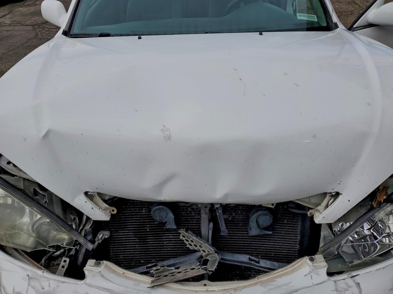 2004 TOYOTA CAMRY