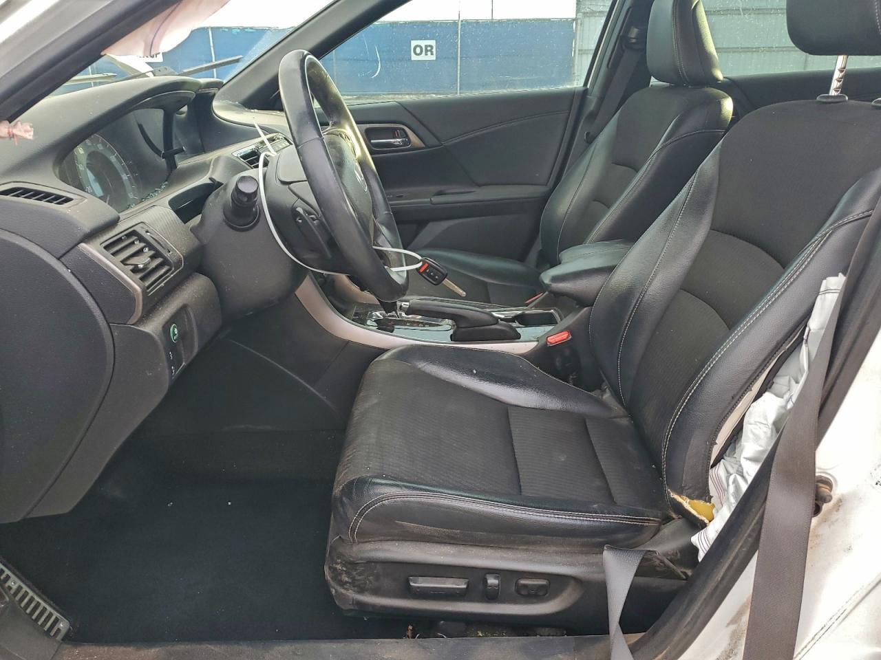 2017 HONDA ACCORD