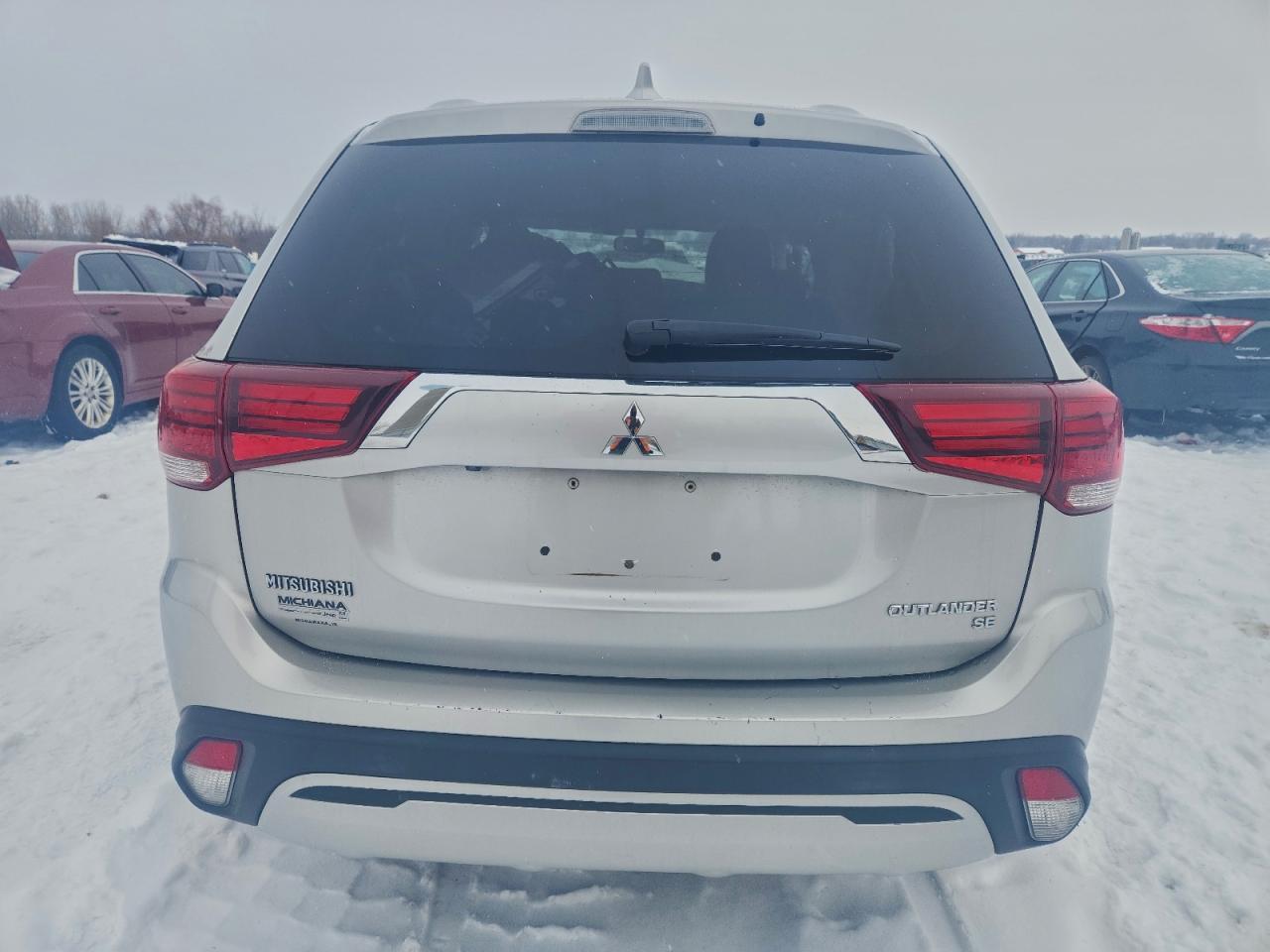 2019 MITSUBISHI outlander