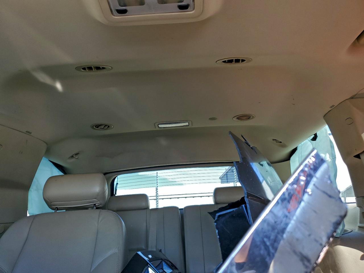2009 CADILLAC ESCALADE