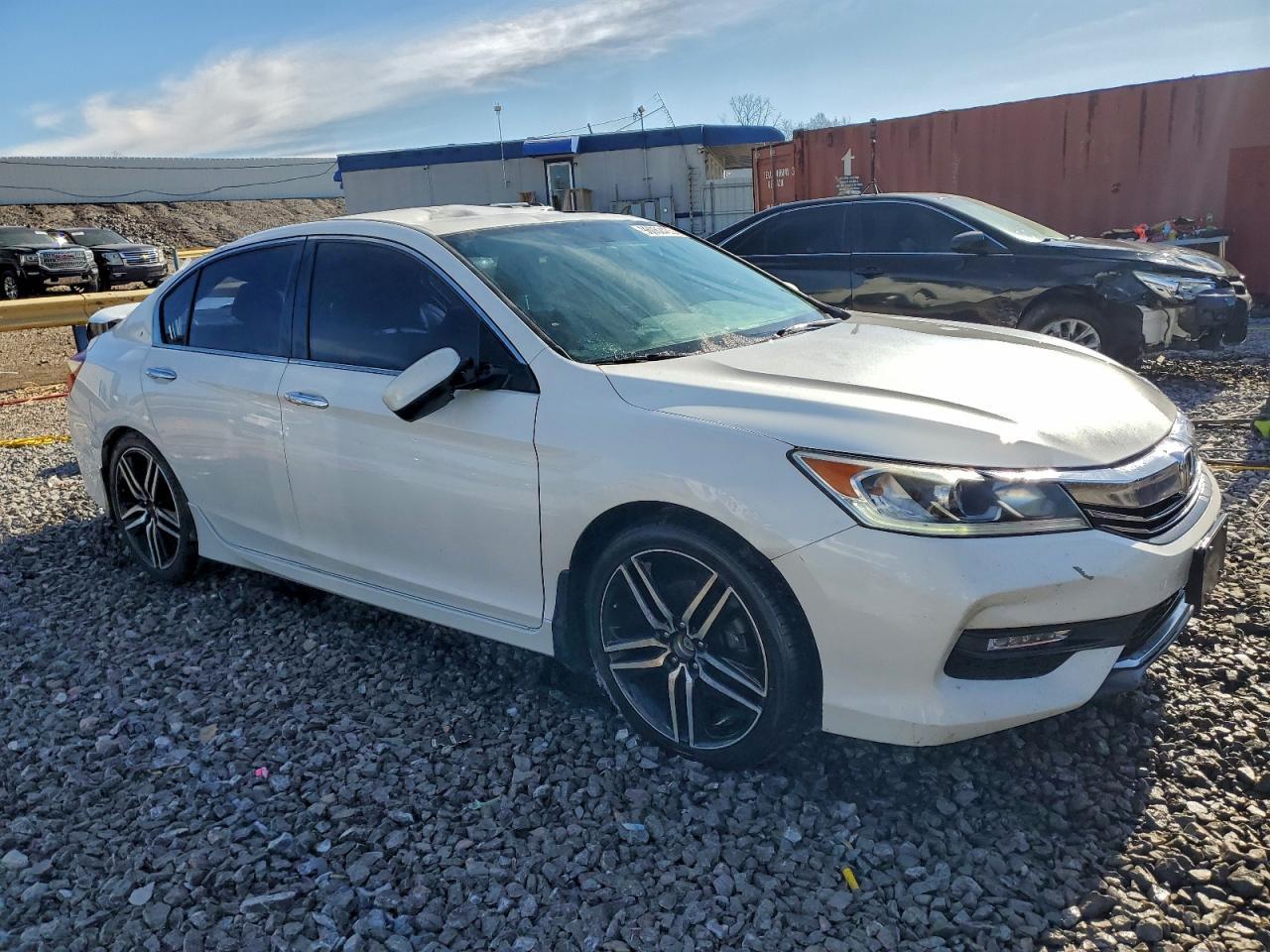 2016 HONDA ACCORD