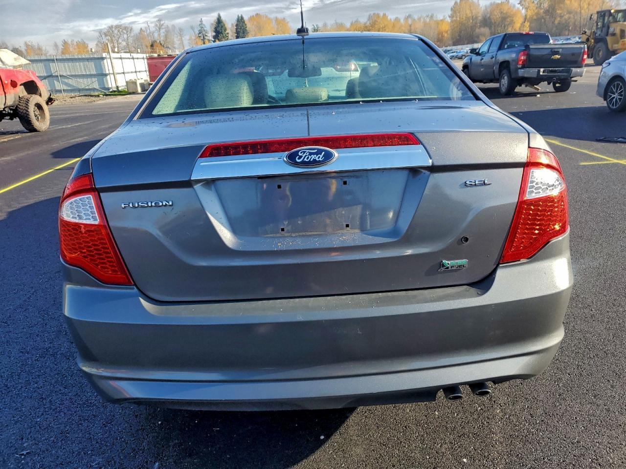 2011 FORD FUSION