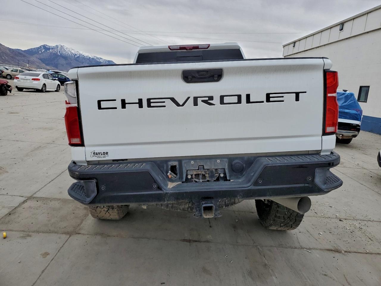 2024 CHEVROLET Silverado