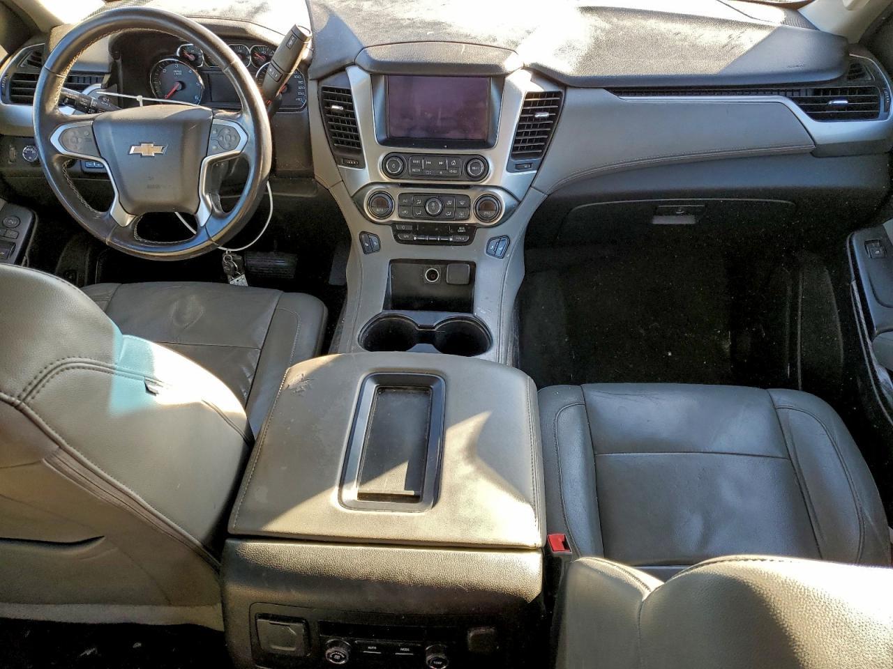 2016 CHEVROLET Tahoe
