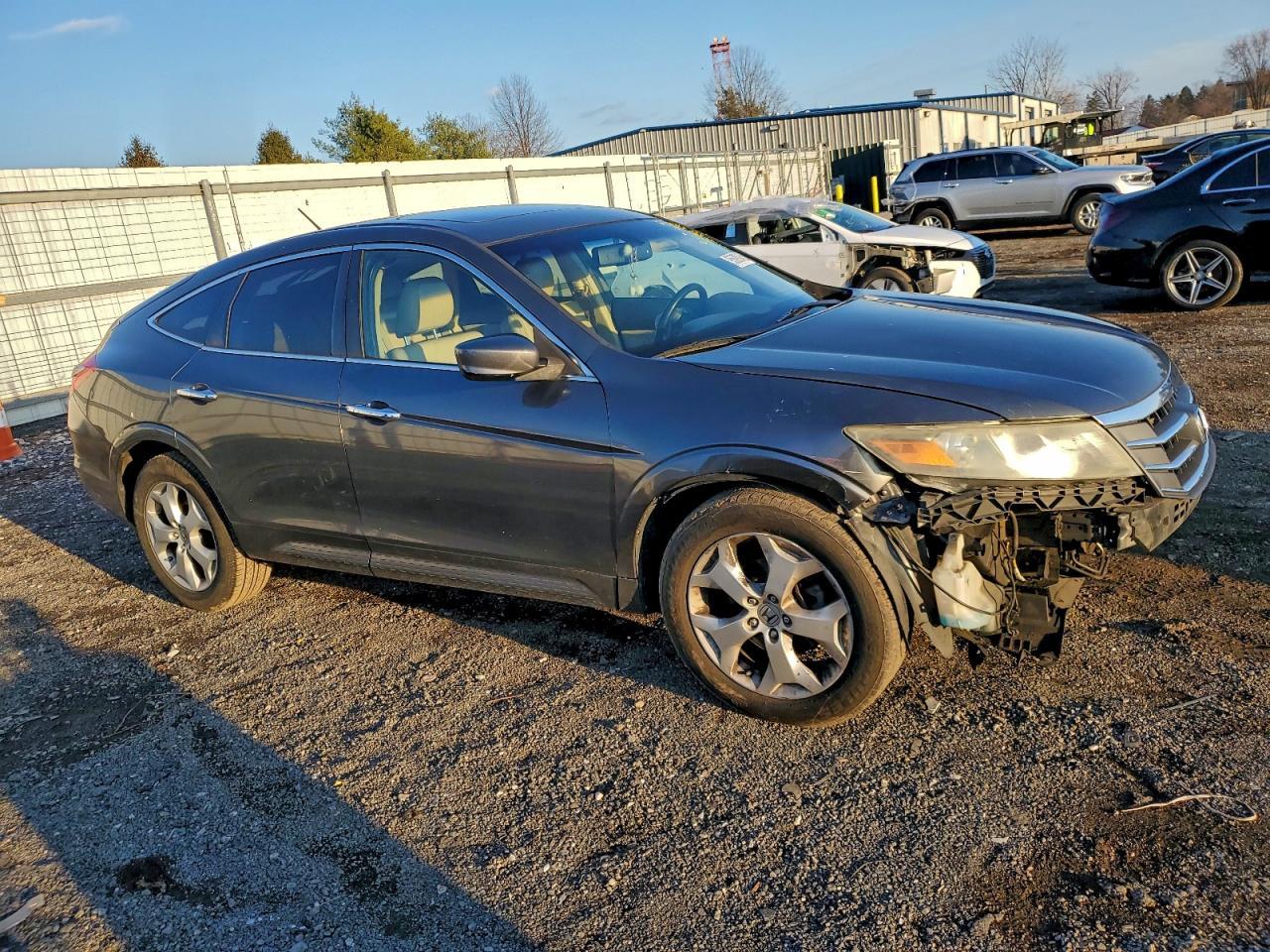 2012 HONDA Crosstour