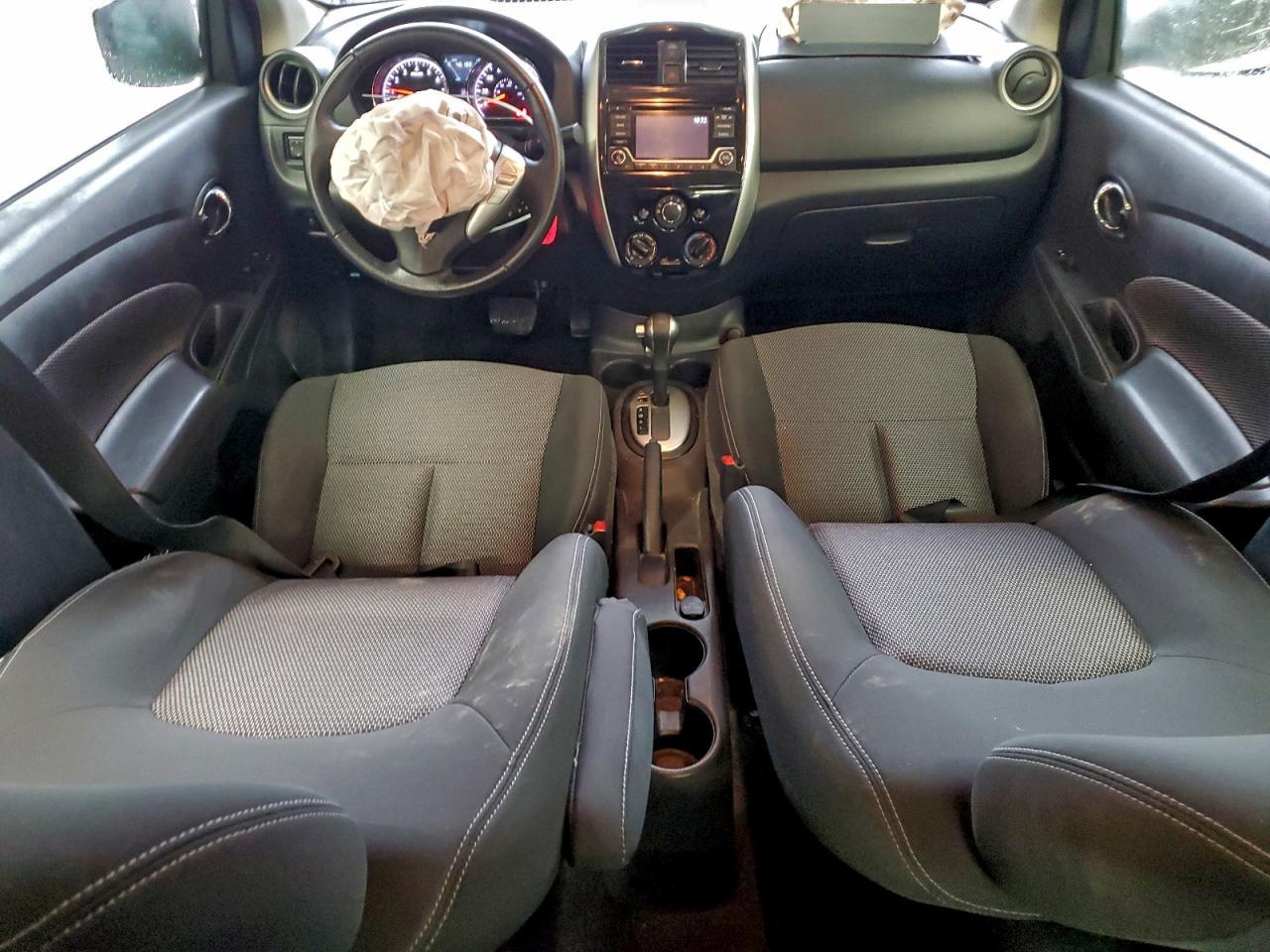 2017 NISSAN VERSA