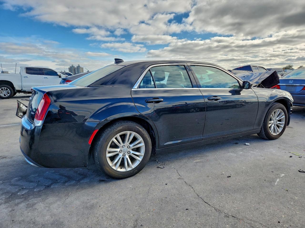 2017 CHRYSLER 300